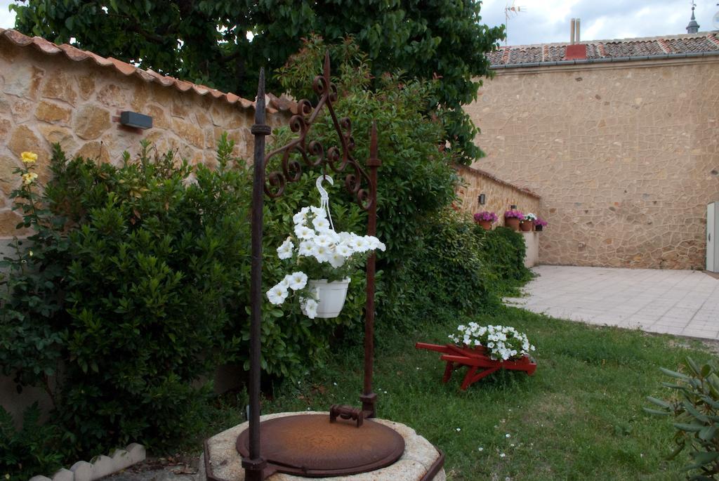 Villa Don Juan II Segovia Bagian luar foto